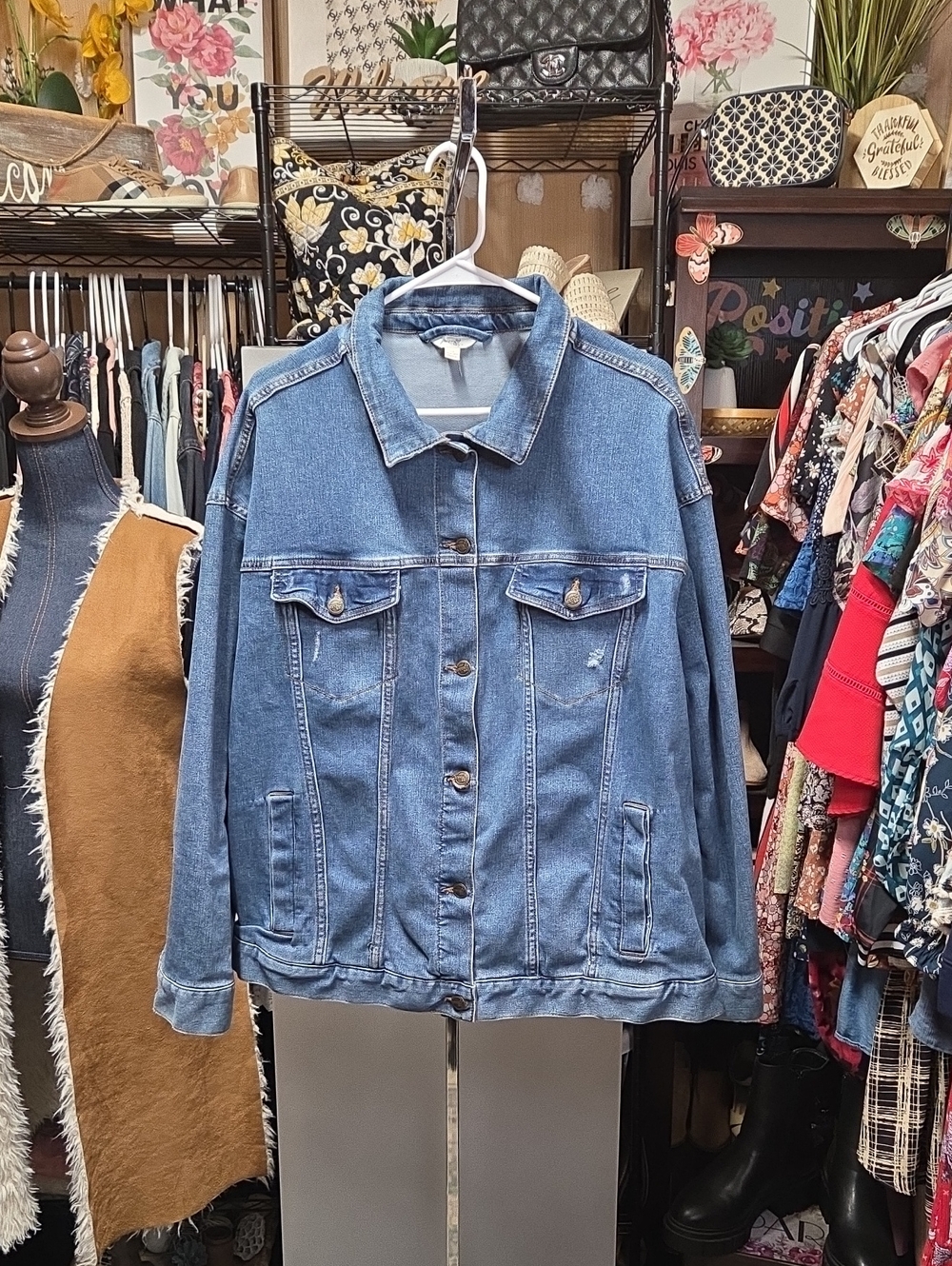 Terra & Sky Women's Blue Denim Jacket 1X 16W-18W Pockets Button Closure